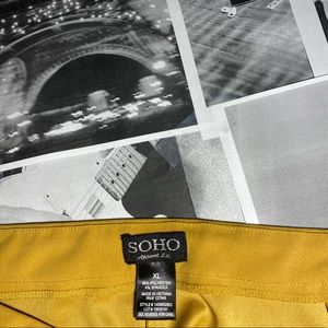 mustard yellow cropped trousers